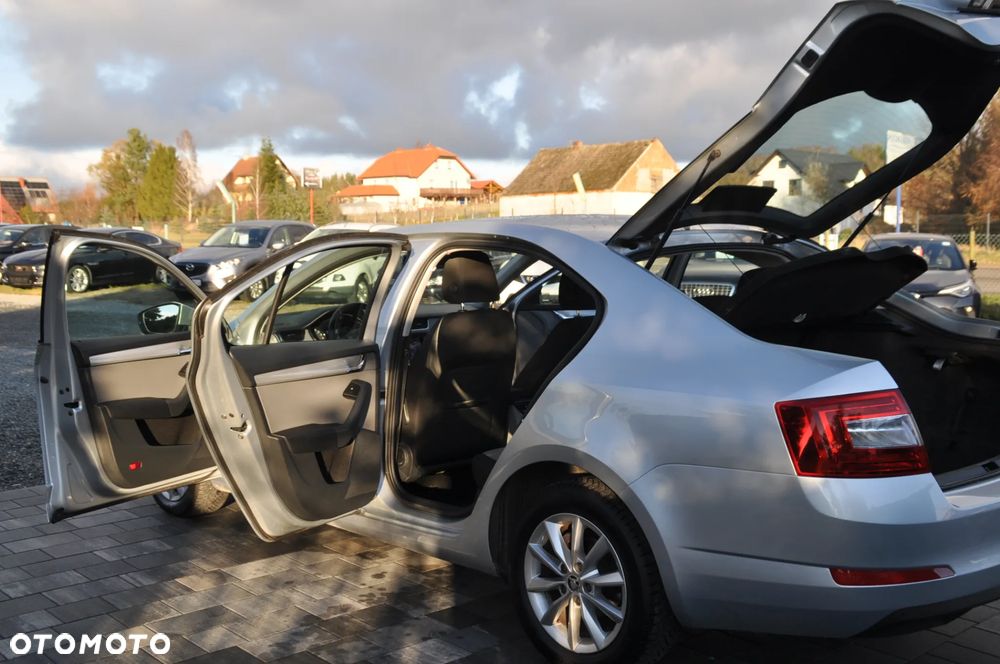 Skoda Octavia 2.0 TDI (Green tec) Ambition - 28