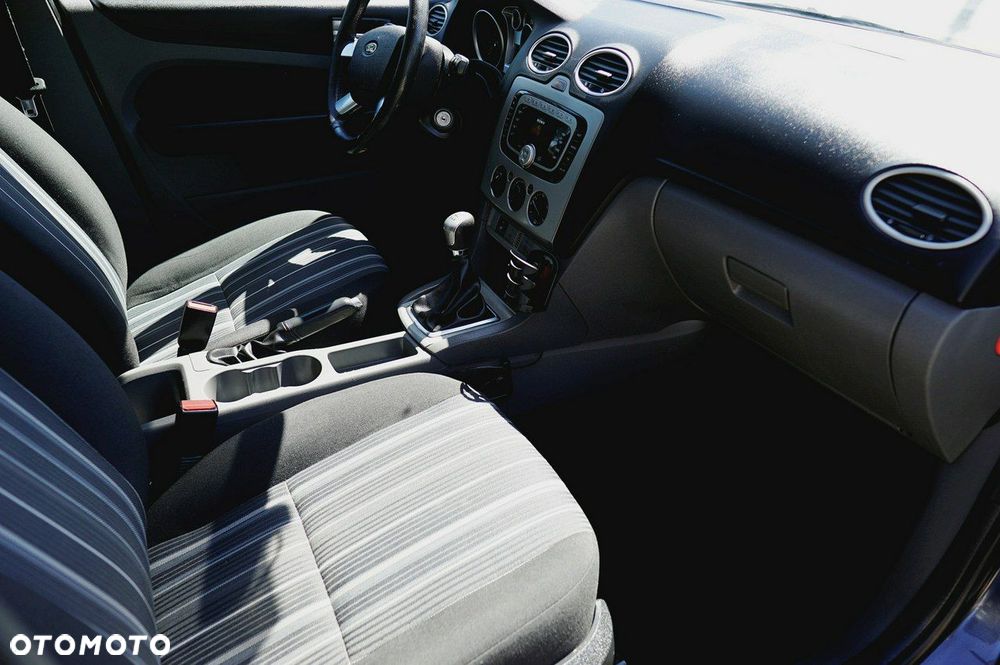 Ford Focus - 18