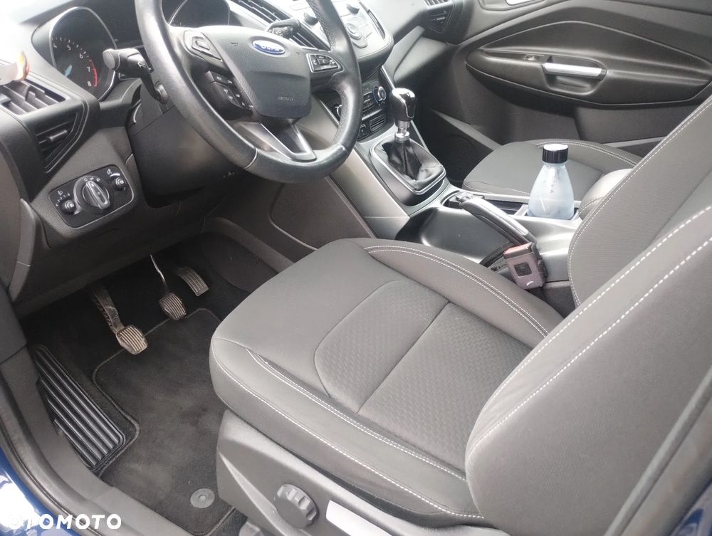 Ford Kuga - 5