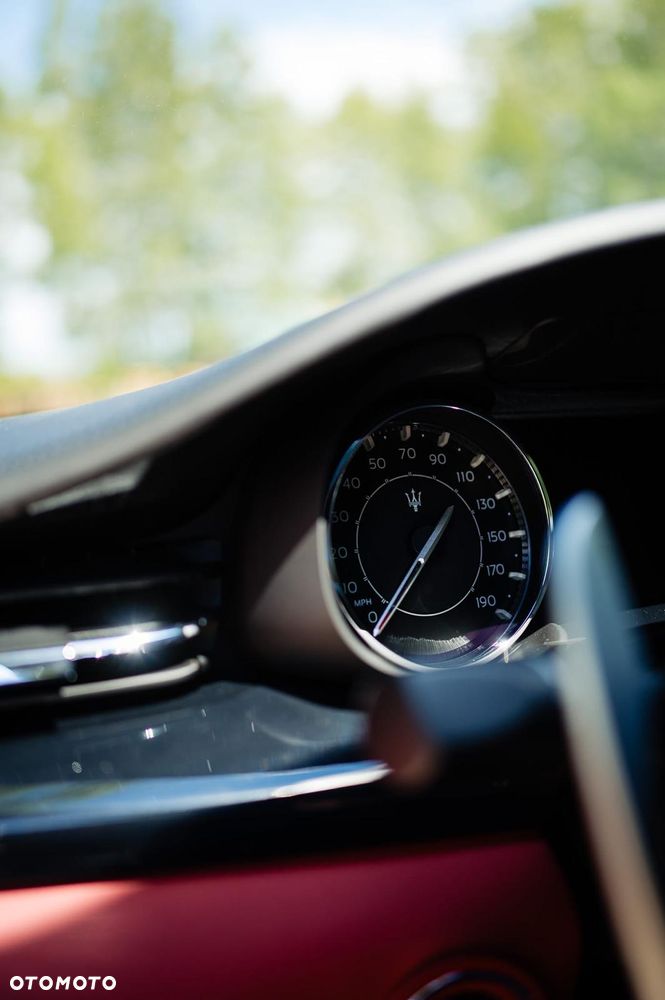 Maserati Quattroporte Modena Q4 - 24