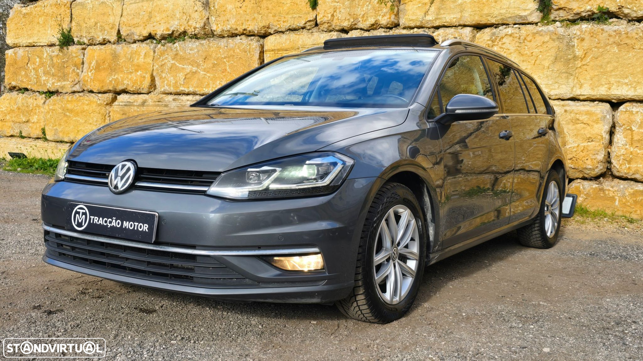 VW Golf Variant 1.6 TDi Highline DSG - 58