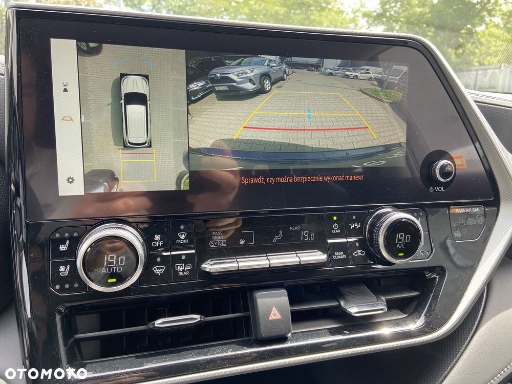Toyota Highlander - 14