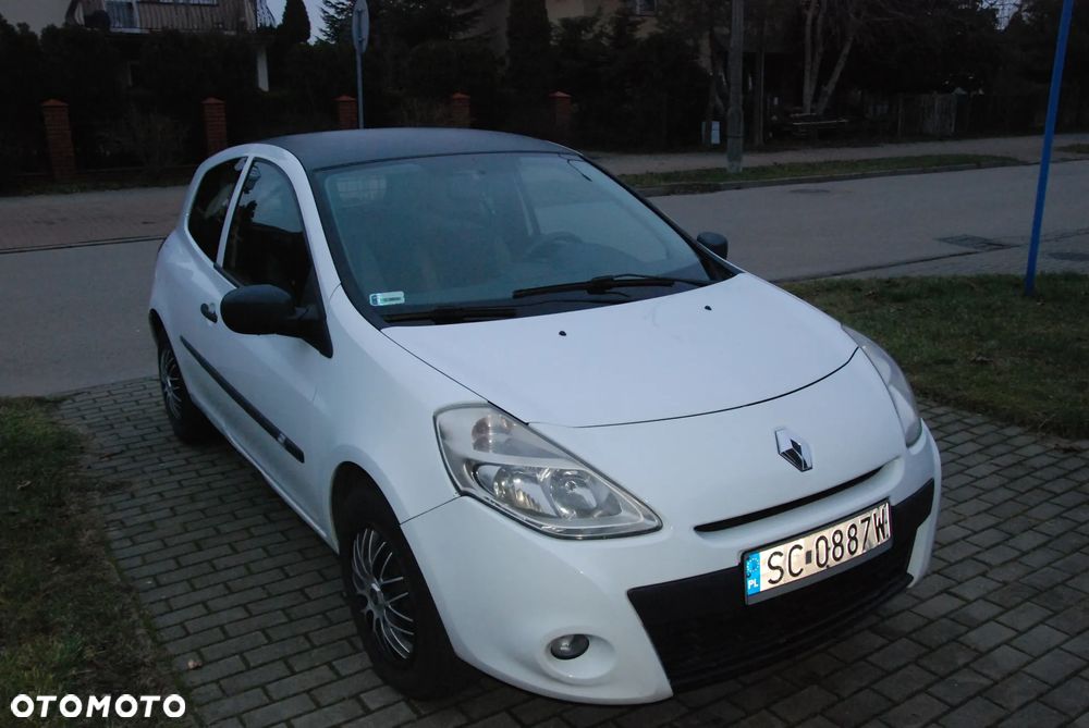 Renault Clio 1.5 dCi Authentique - 1