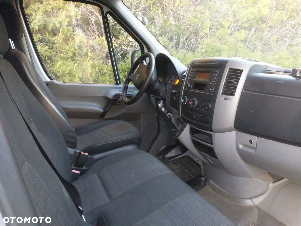 Mercedes-Benz SPRINTER 906 LIFT MAX - 4