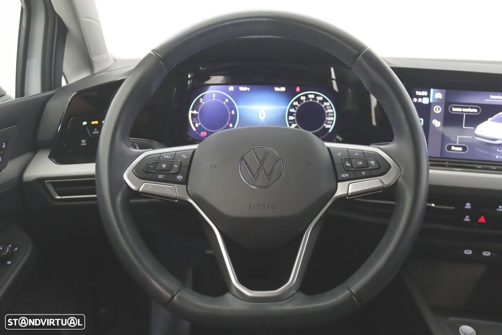 VW Golf 2.0 TDI Conceptline - 9
