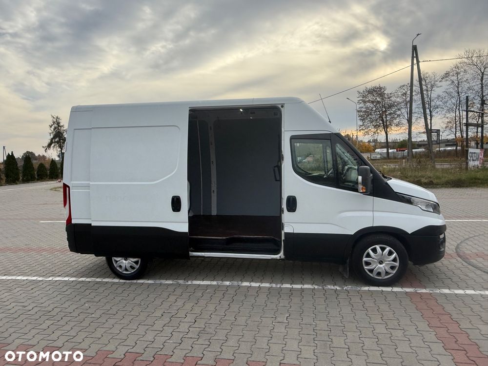 Iveco 35. DAYLY - 25