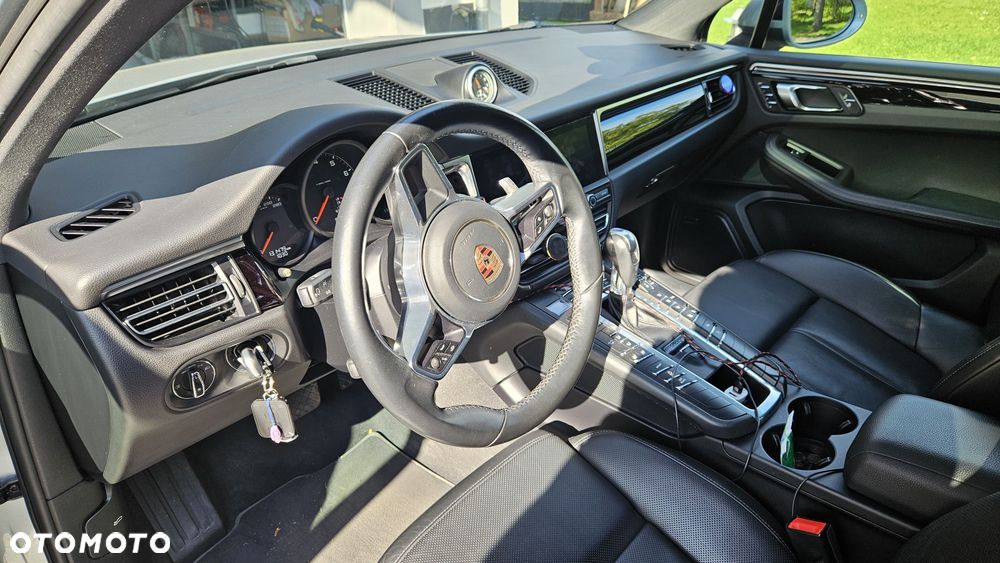 Porsche Macan Standard - 6