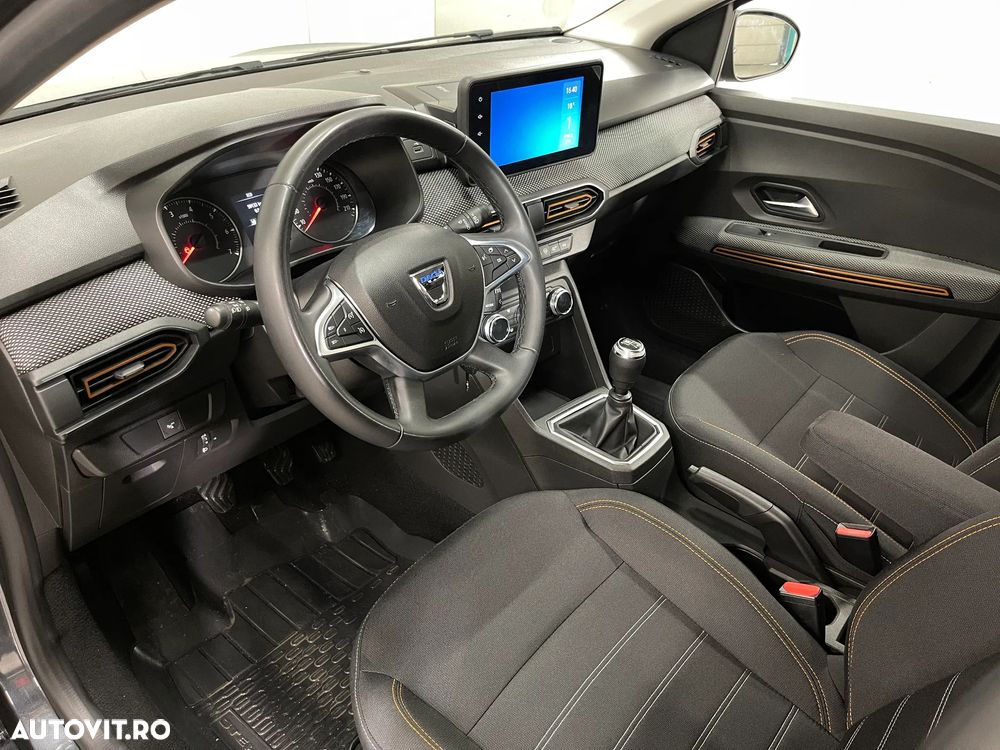 Dacia Sandero Stepway TCe 90 MT6 Comfort - 5