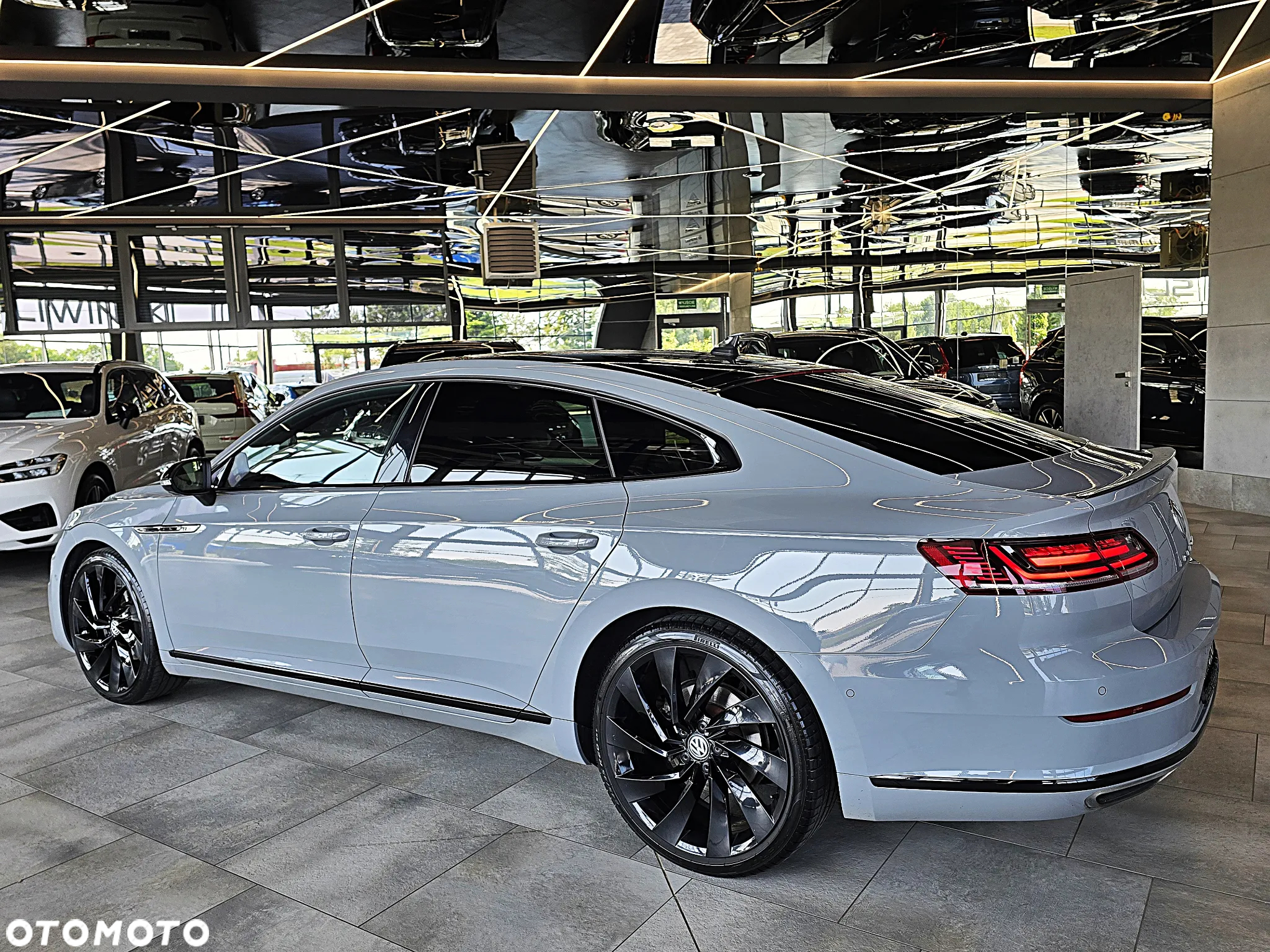 Volkswagen Arteon 2.0 TSI R-Line DSG - 5