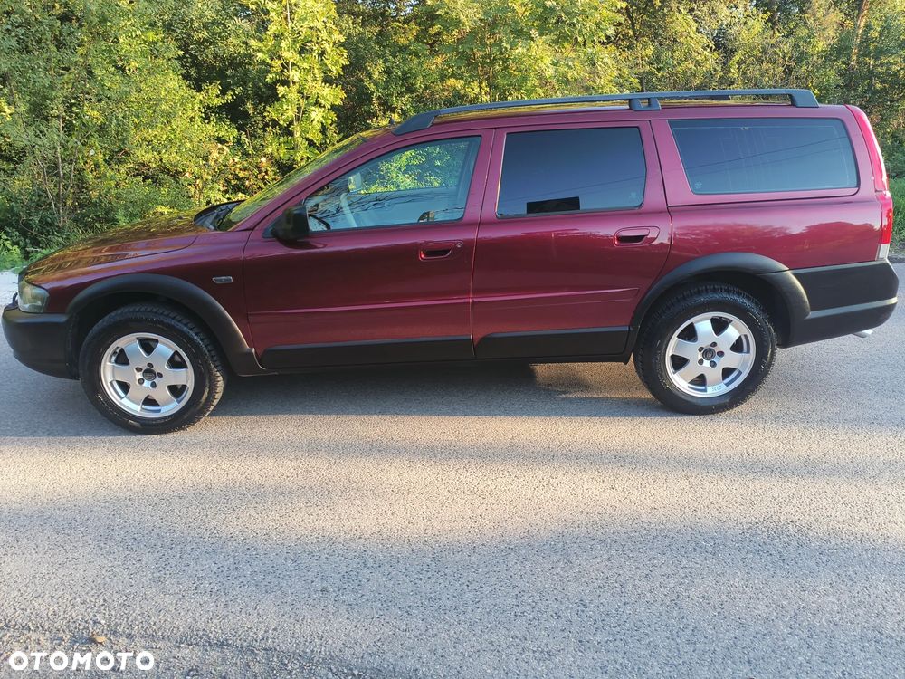 Volvo XC 70 2.5T AWD Ocean Race - 24