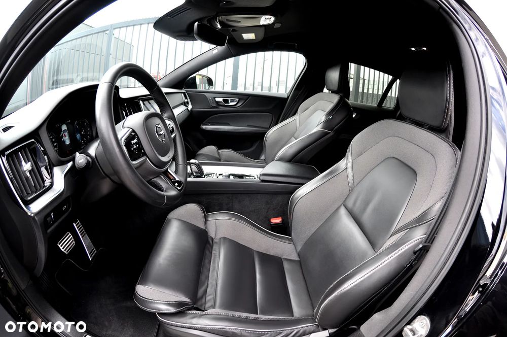 Volvo V60 B4 D Geartronic RDesign - 17