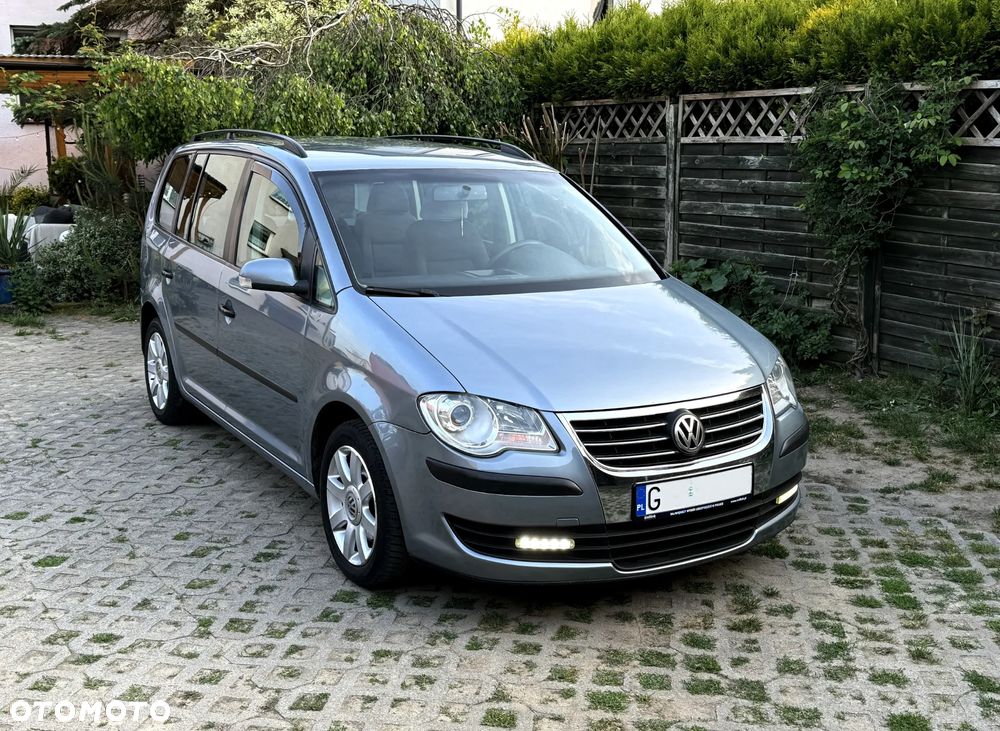 Volkswagen Touran 1.9 TDI Conceptline - 2