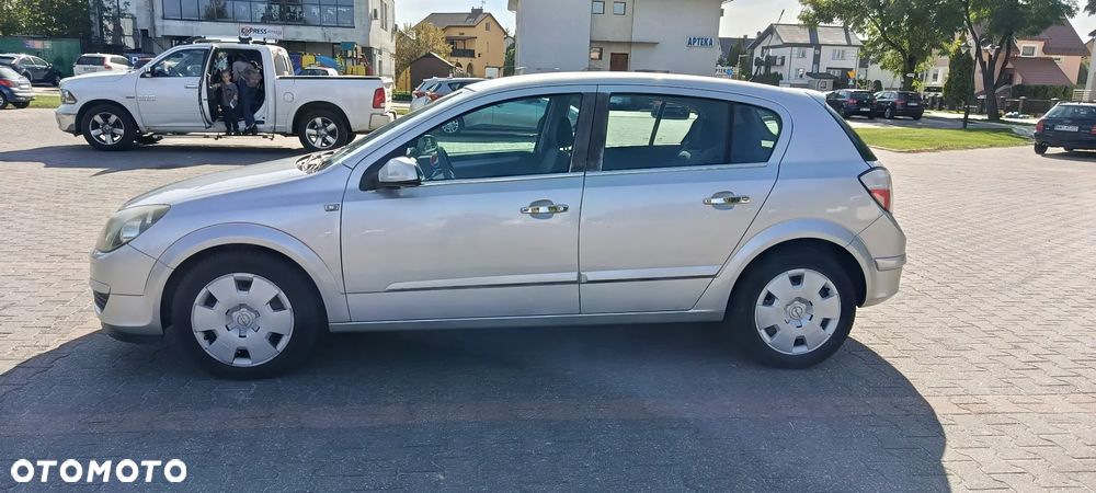 Opel Astra - 4
