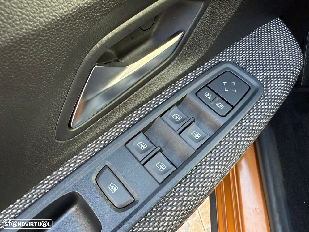 Dacia Sandero 1.0 ECO-G Essential Bi-Fuel - 10