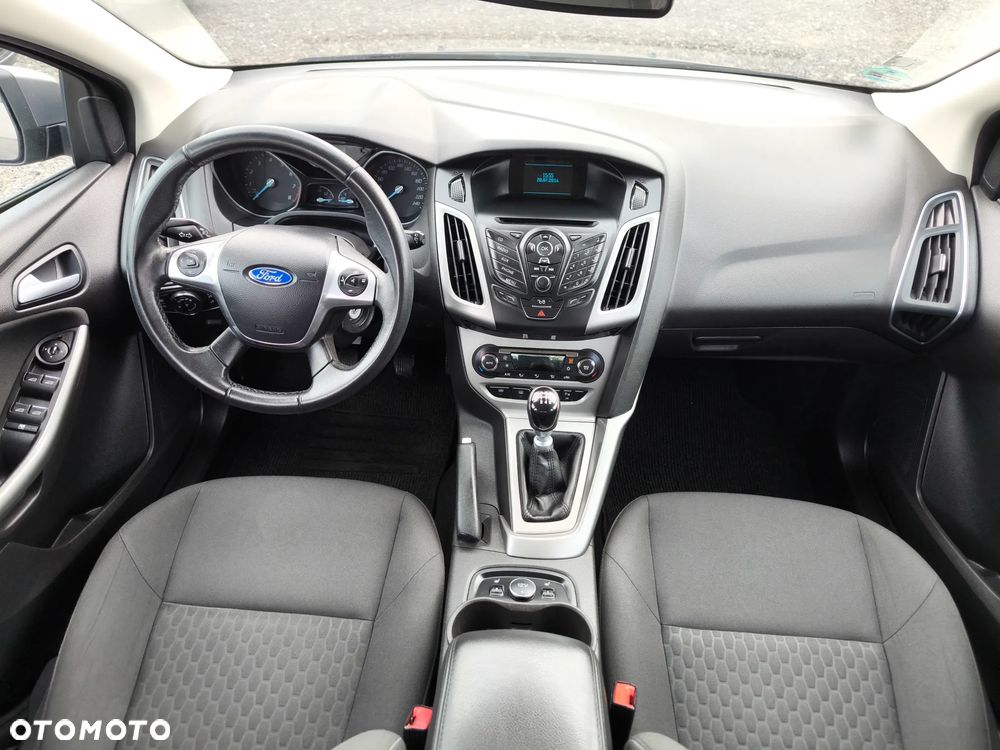 Ford Focus - 22