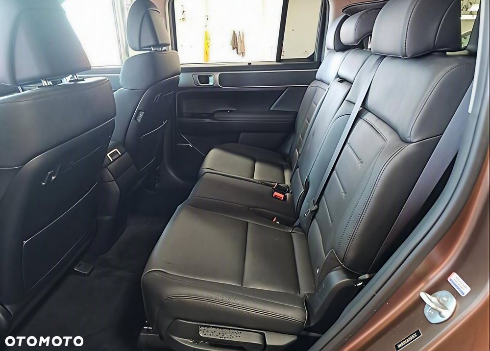 Hyundai Santa Fe - 9