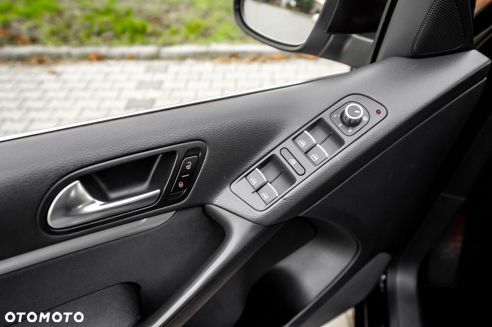 Volkswagen Tiguan - 25