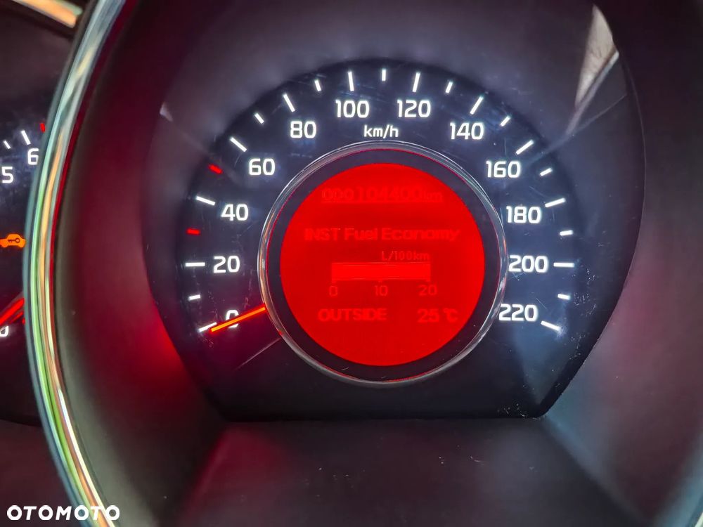 Kia Rio 1.2 M - 11