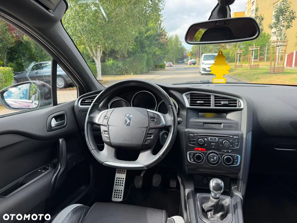 Citroën DS4 1.6 VTi SoChic - 12