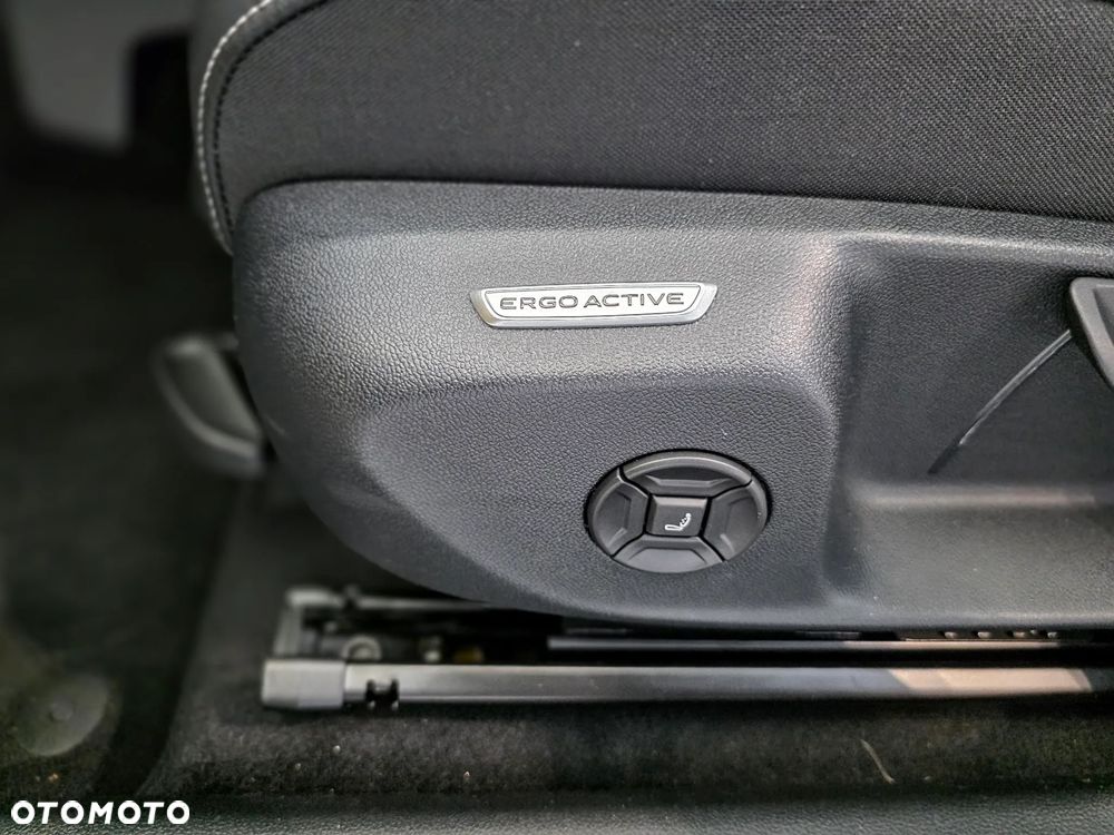 Volkswagen T-Roc 1.5 TSI R-Line DSG - 12