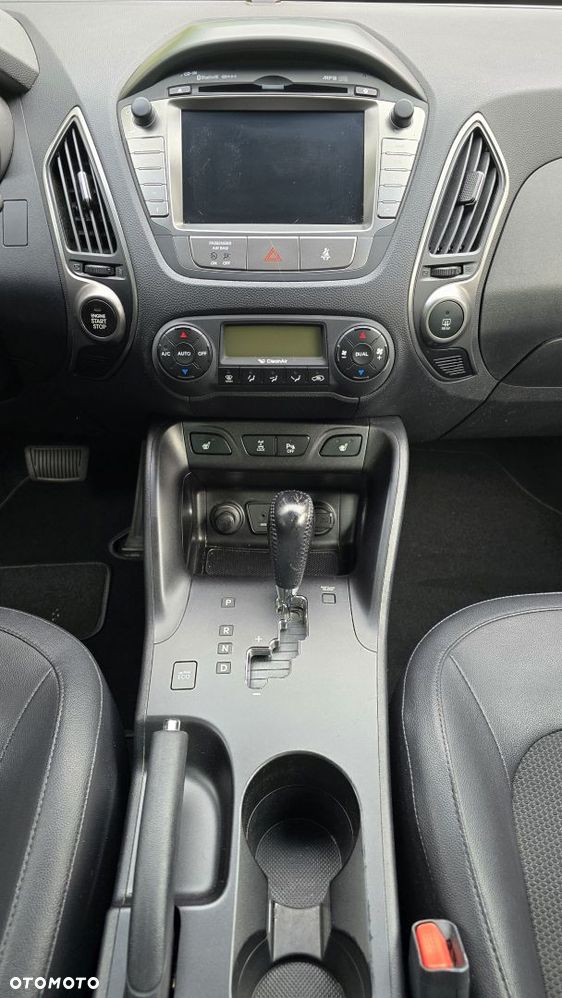 Hyundai ix35 2.0 CRDi 4WD Automatik Premium - 28