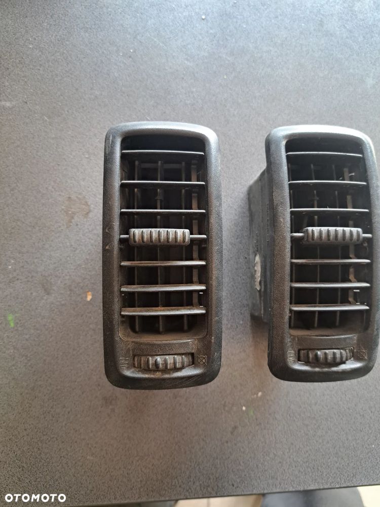 Renault Trafic II kratka nawiewu Vivaro II Primastar - 3