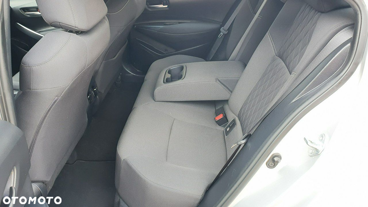 Toyota Corolla 1.6 Comfort - 18