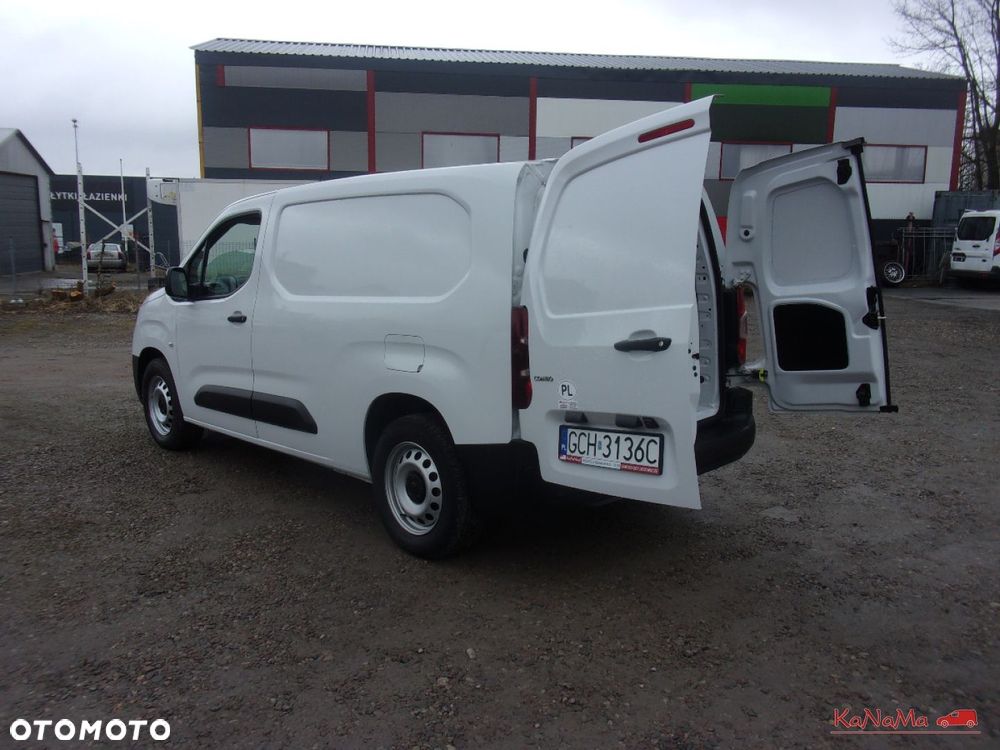 Opel Combo - 8