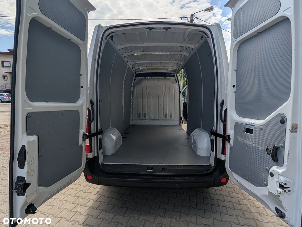 Renault Master - 30