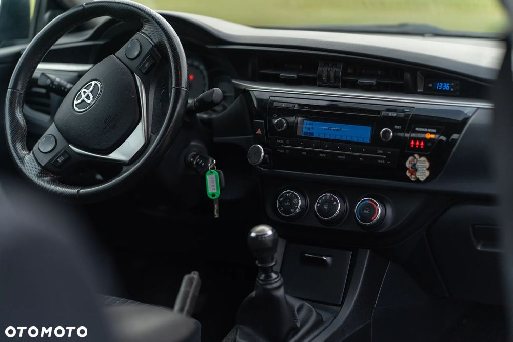 Toyota Corolla 1.4 D-4D Active - 10