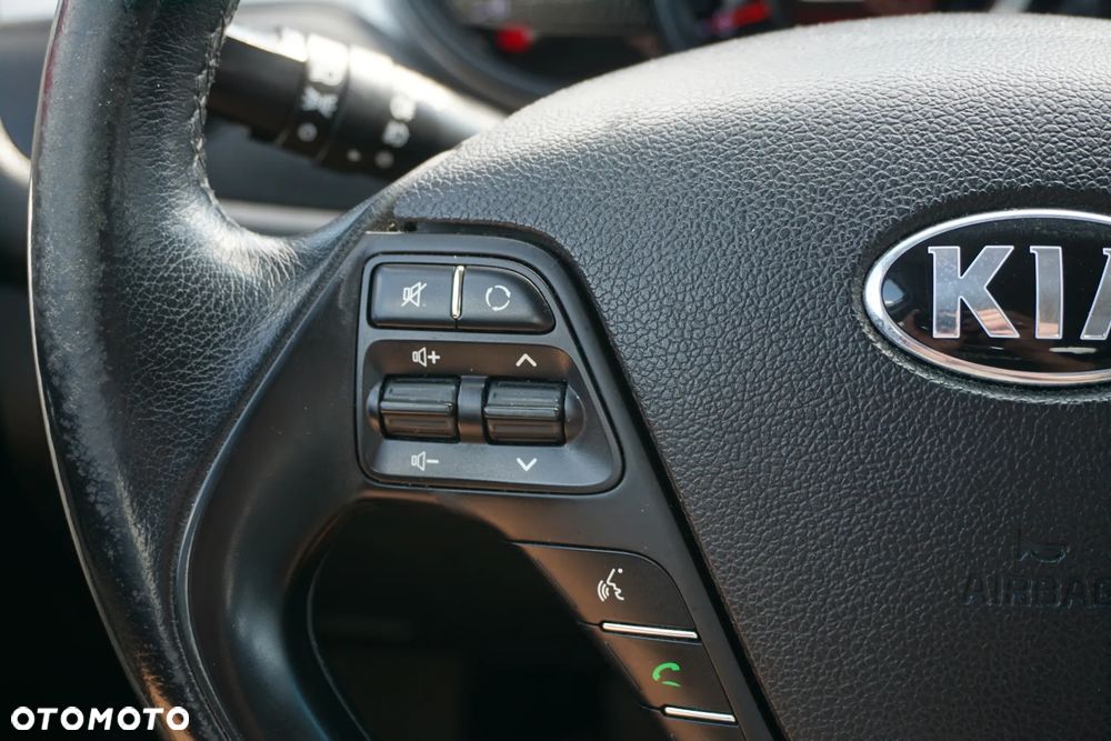 Kia Ceed 1.6 GDI M - 22
