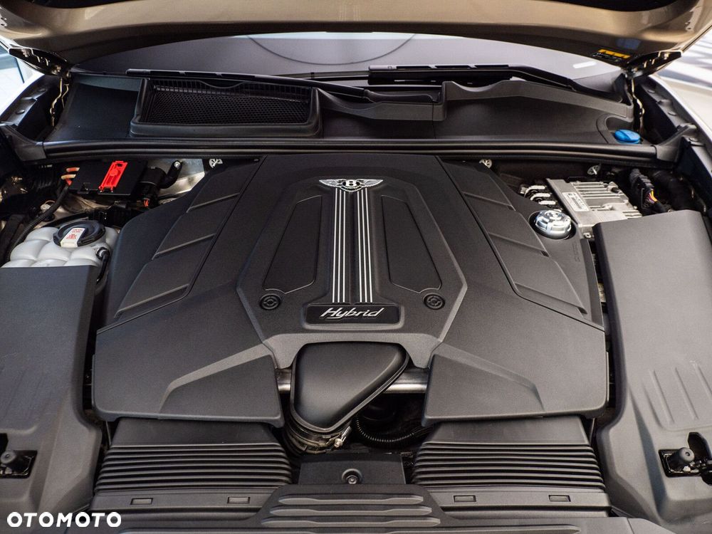 Bentley Bentayga Hybrid - 21