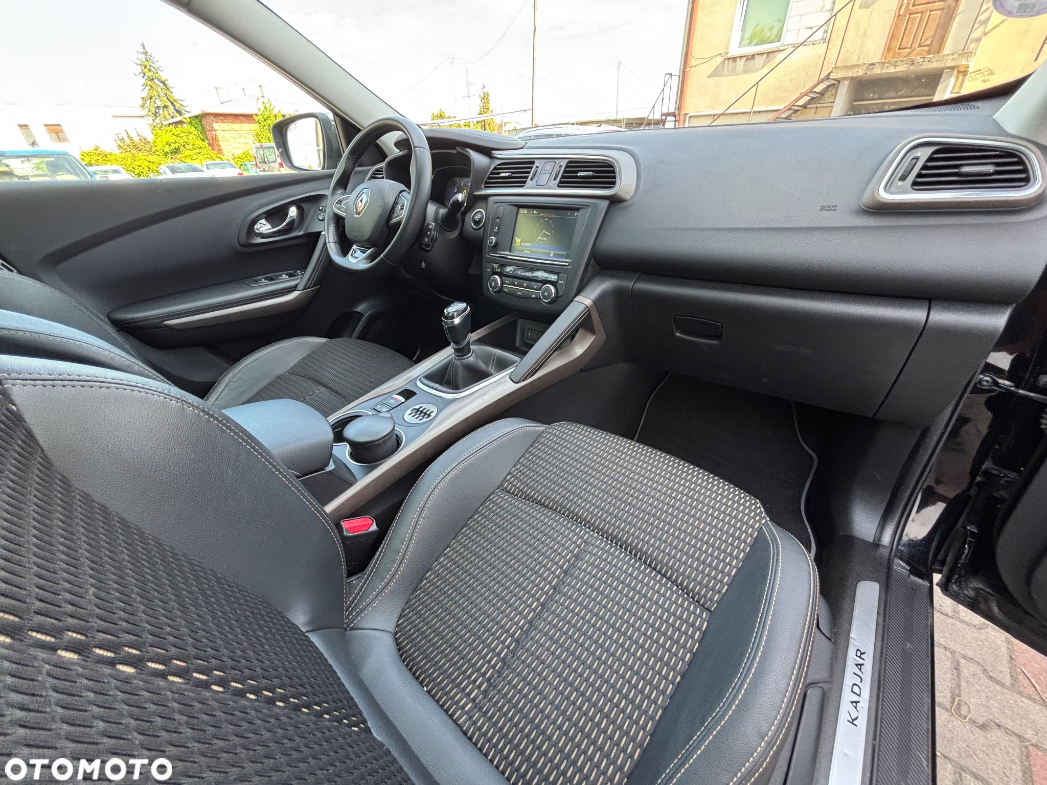 Renault Kadjar 1.2 Energy TCe Business - 27