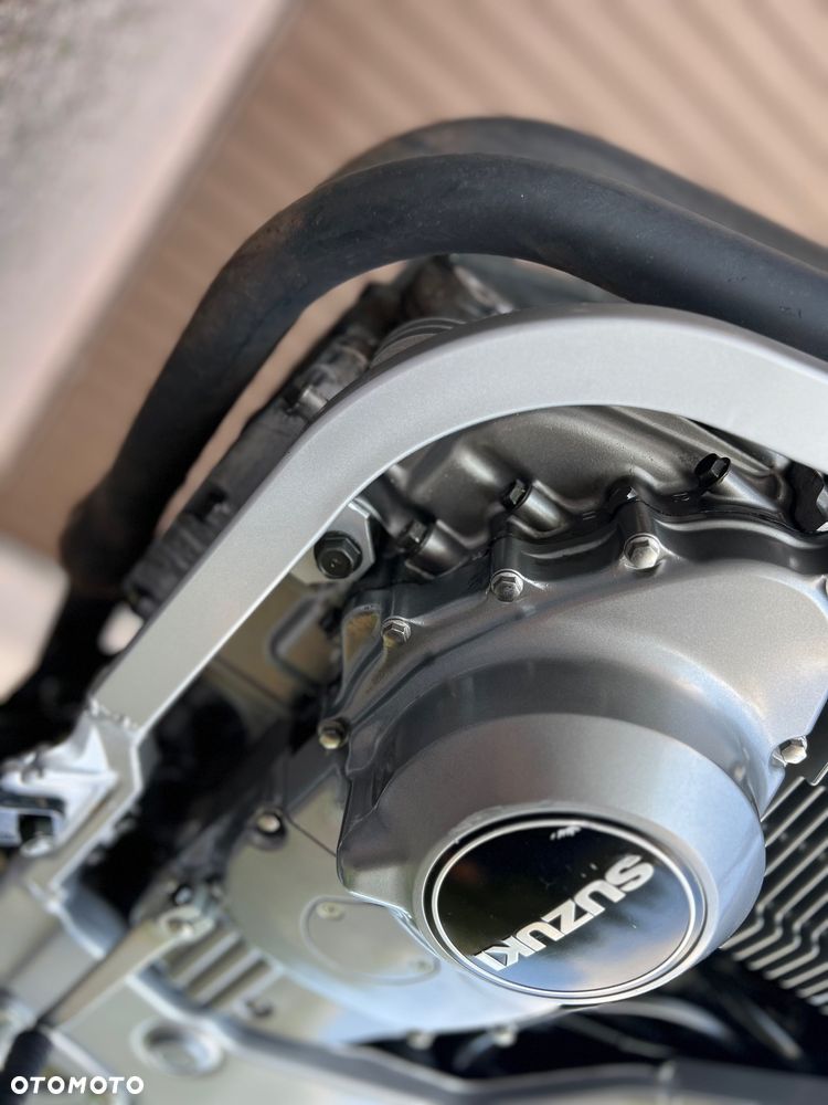 Suzuki GS - 28