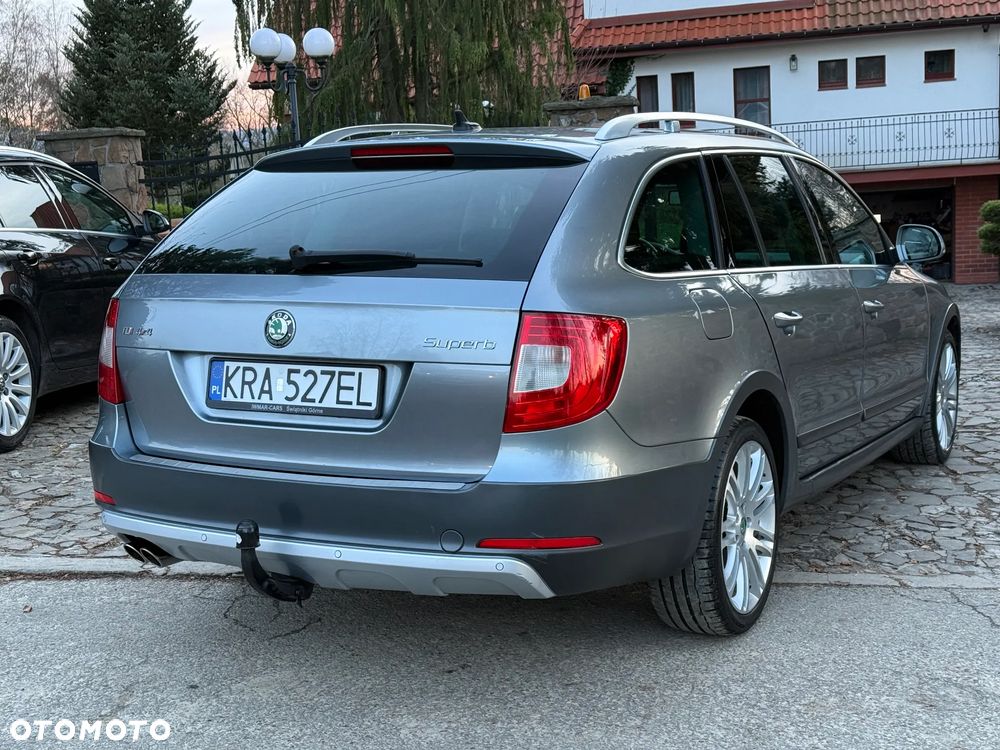 Skoda Superb 2.0 TDI 4x4 DSG Exclusive - 19