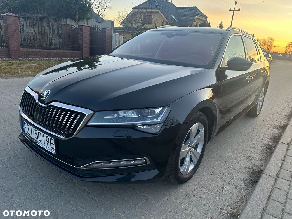 Skoda Superb 2.0 TDI SCR 4x4 Style DSG - 2