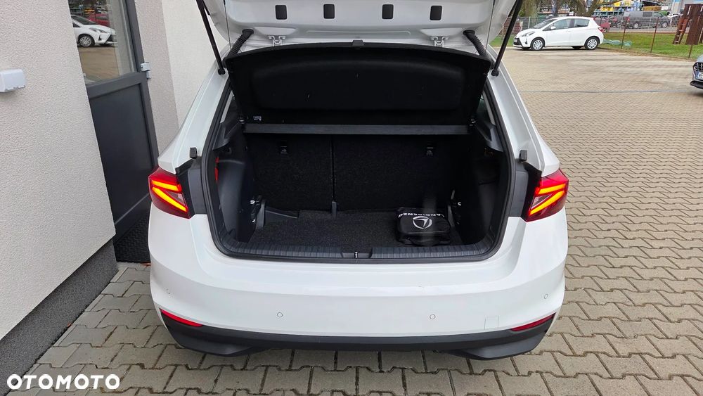 Skoda Fabia 1.0 Ambition - 25