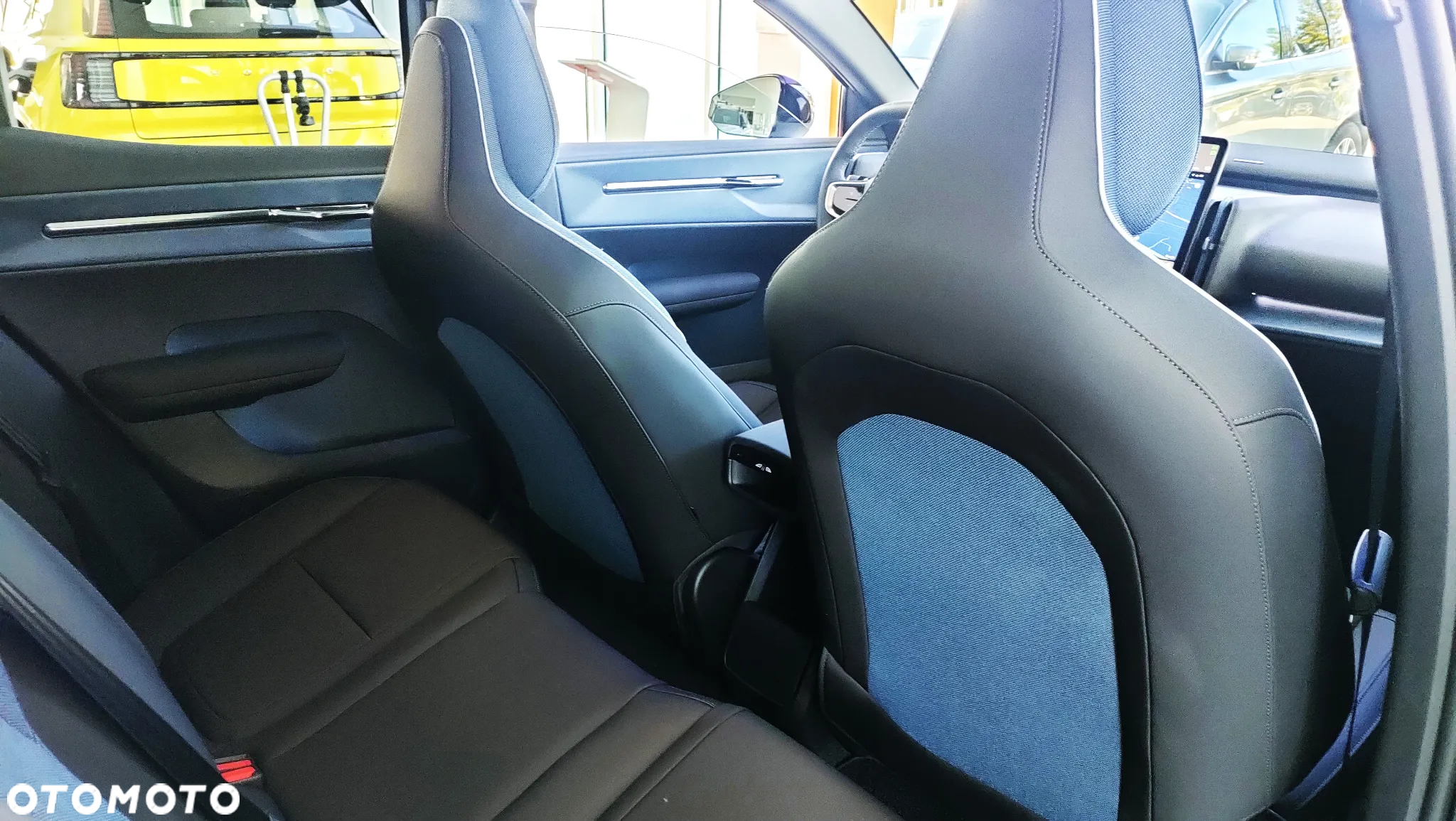 Volvo EX30 69kWh Single Motor Long Range Ultra - 9