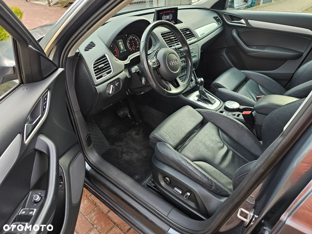 Audi Q3 2.0 TDI Quattro Design S tronic - 13