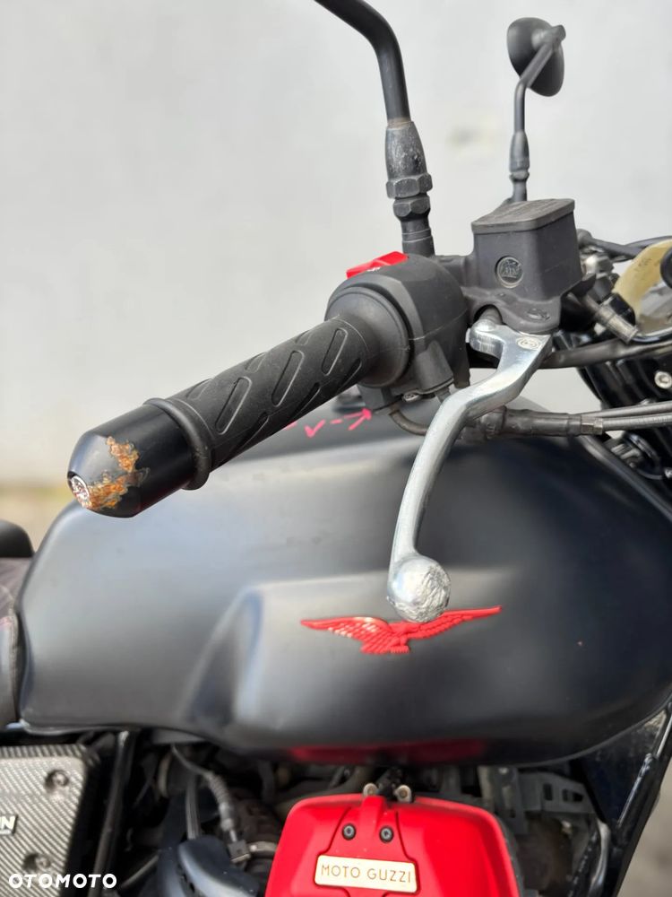 Moto Guzzi V7 - 10