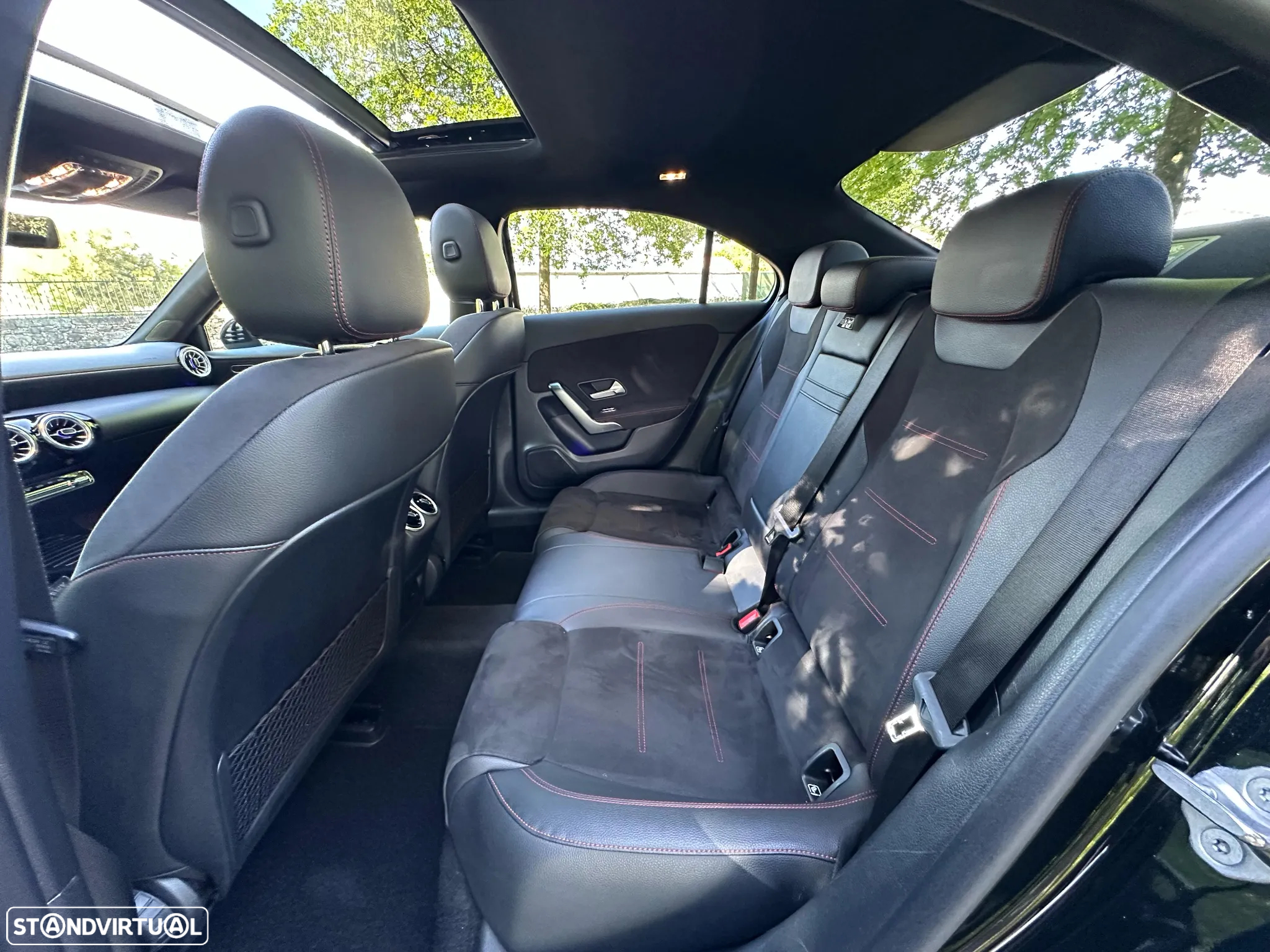 Mercedes-Benz A 200 Limousine 7G-DCT AMG Line Advanced Plus - 27