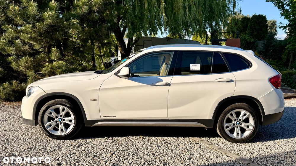 BMW X1 xDrive20d - 8