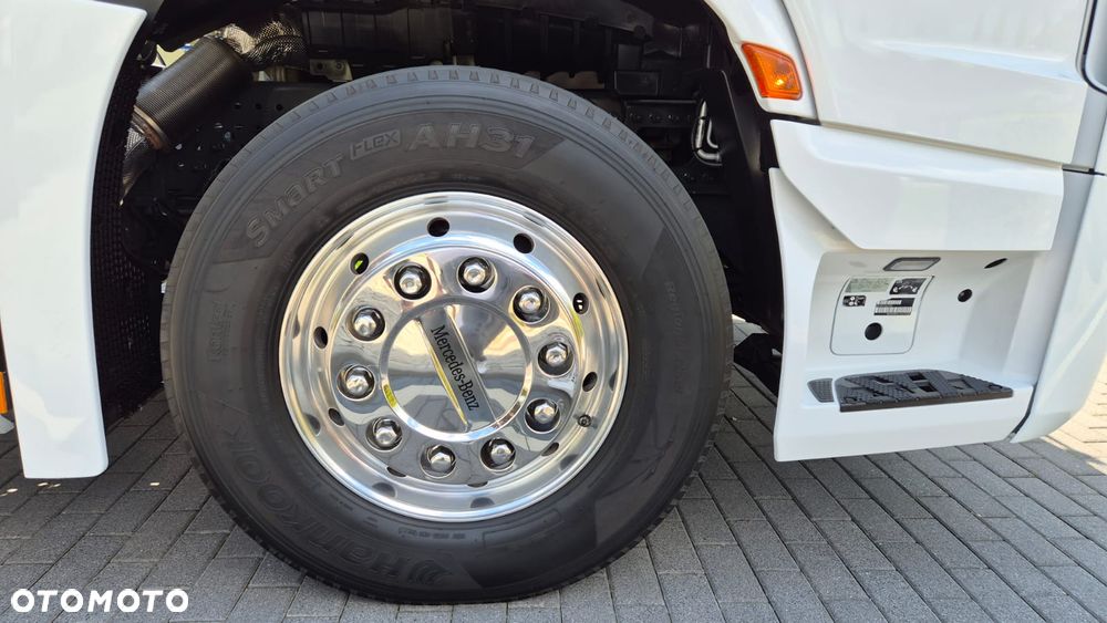 Mercedes-Benz //ACTROS///2023/// 1851///JEDYNE 317 TYŚ KM/// GIGA SPACE///ALUFELGI/// KLIMATYZACJA POSTOJOWA/// FULL LED///VIRTUAL COCPIT/// TV///STAN JAK NOWY. - 16
