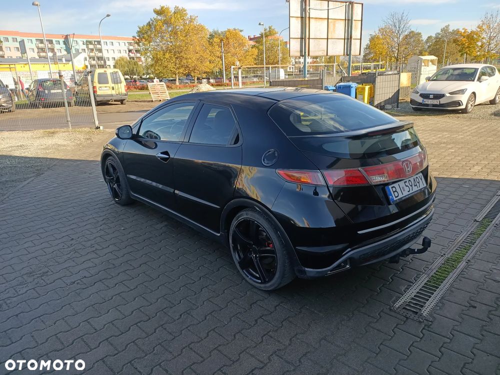 Honda Civic 1.8 Comfort - 3