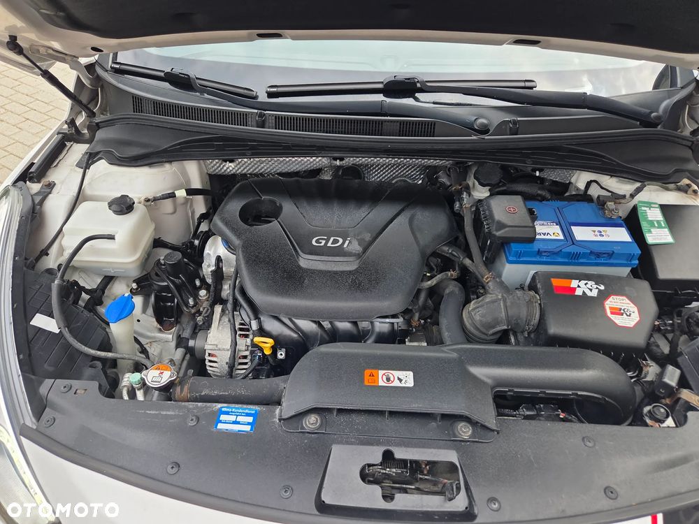 Hyundai i40 Kombi blue 1.6 Space - 38