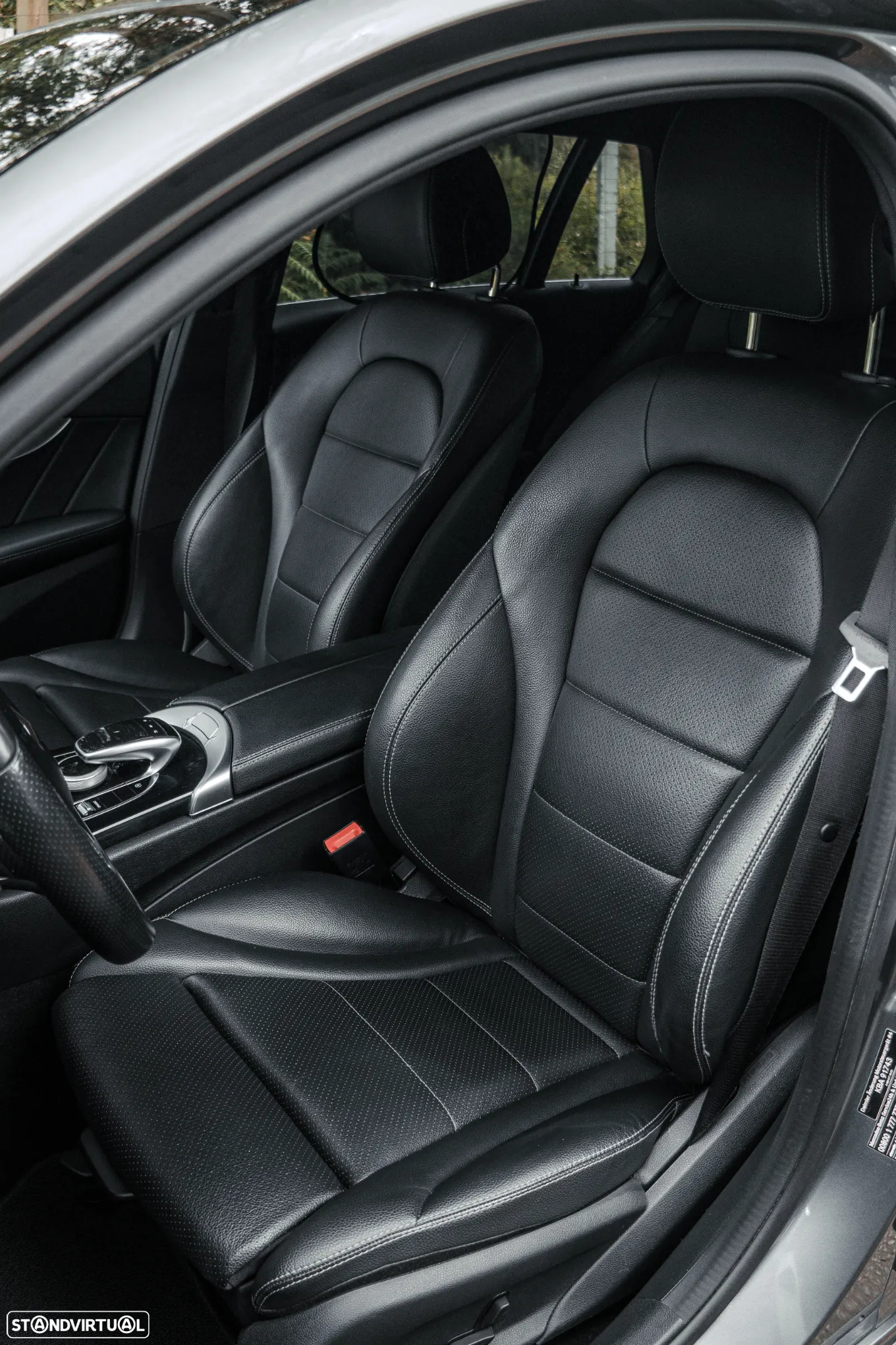 Mercedes-Benz C 220 d Station 9G-TRONIC AMG Line - 19