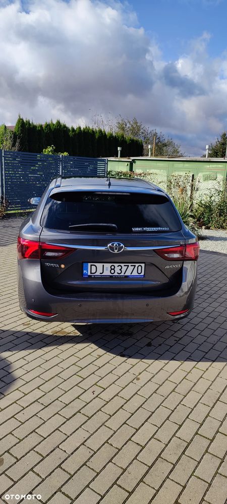 Toyota Avensis 2.0 Prestige MS - 4