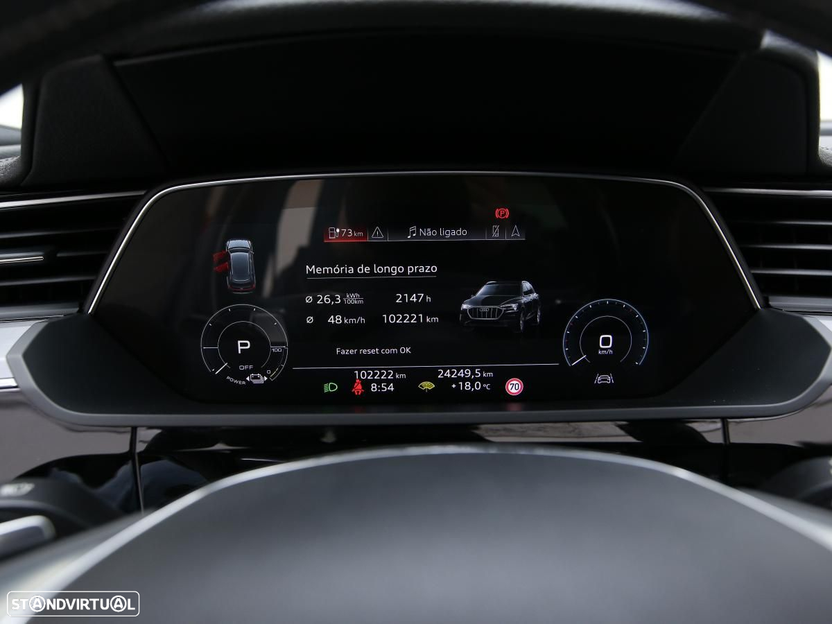 Audi e-tron Sportback 50 quattro S line - 24