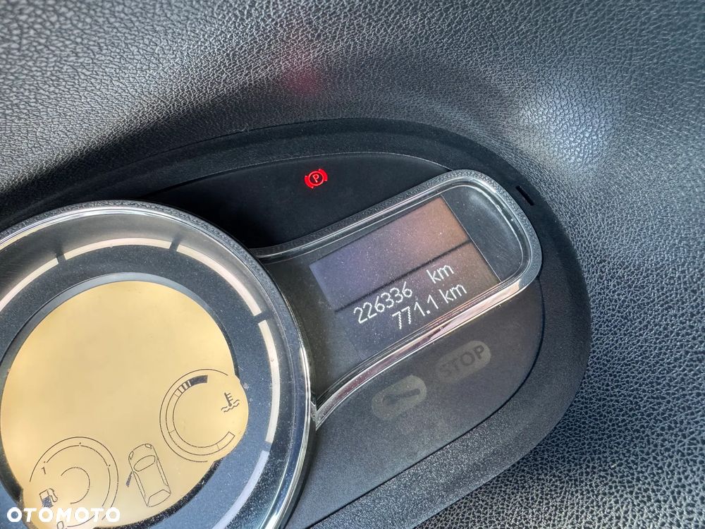 Renault Megane dCi 110 FAP EDC Bose Edition - 15