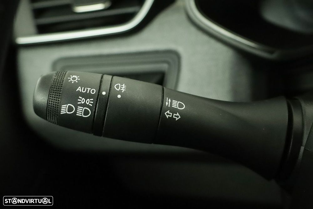 Renault Clio 1.0 TCe Evolution - 15